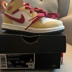 Jordan Kids' Sneakers - Red and Yellow